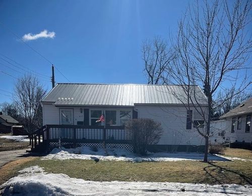 417 W 7th Ave, Fergus Falls, MN, 56537-1903 | Card Image