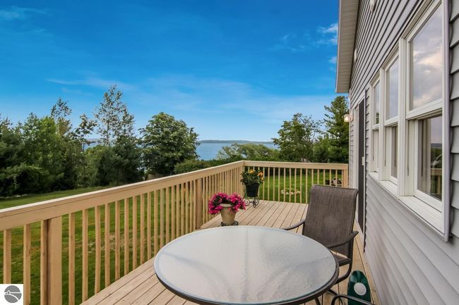 1457 Braemar Dr, House other with 3 bedrooms, 2 bathrooms and null parking in Traverse City MI | Image 16