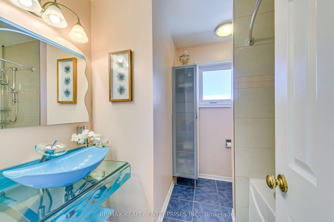 1389 Winterbourne Dr, House other with 6 bedrooms, 4 bathrooms and 2 parking in Oakville ON | Image 24