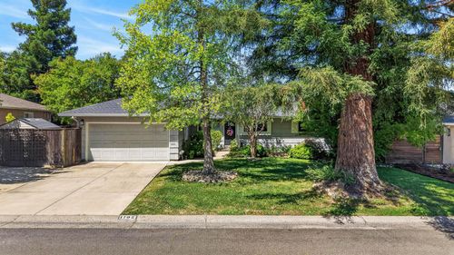 1705 Olympus Drive, Sacramento, CA, 95864 | Card Image