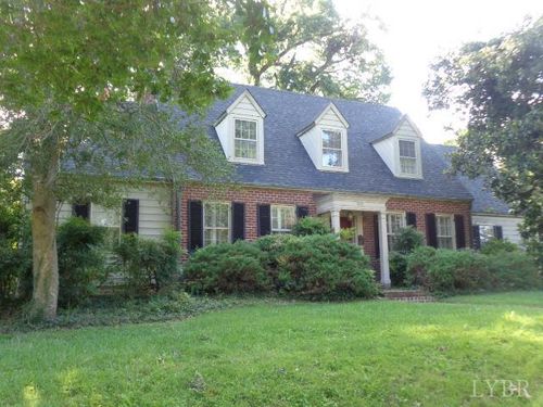 809 First Ave, Farmville, VA, 23901-2103 | Card Image