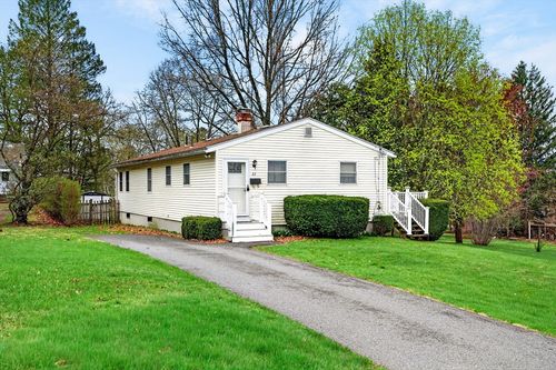 23 Winthrop St, Clinton, MA, 01510-4016 | Card Image