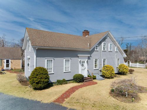 16 Shore Rd, Truro, MA, 02666-6302 | Card Image