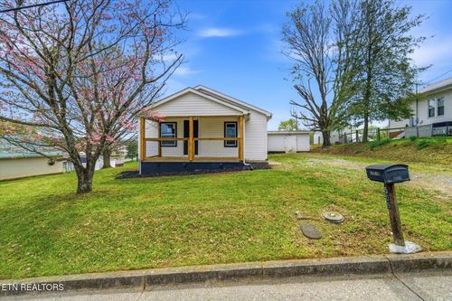509 Childress Ave, Sweetwater, TN, 37874-1332 | Card Image