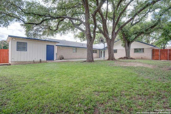 154 Sprucewood Ln, House other with 4 bedrooms, 3 bathrooms and null parking in San Antonio TX | Image 37