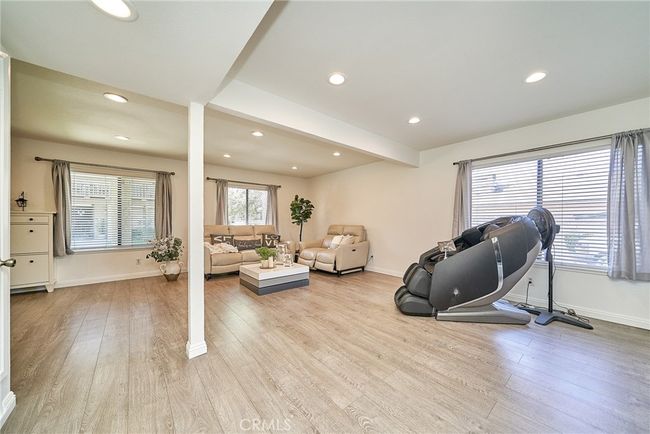 16011 Sugarpine Ln, Townhouse with 4 bedrooms, 3 bathrooms and 2 parking in Cerritos CA | Image 10