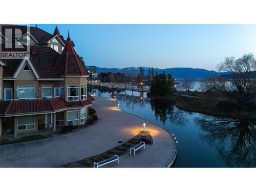 221-1088 Sunset Dr, Kelowna, BC, V1Y9W1 | Card Image