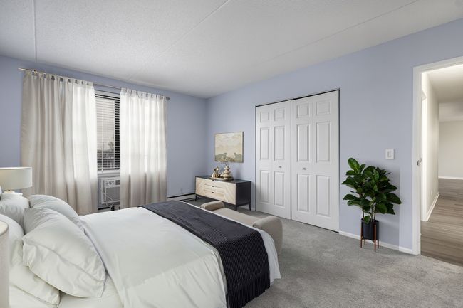 APT-4A - 9737 N Fox Glen Dr, Condo with 2 bedrooms, 2 bathrooms and 2 parking in Niles IL | Image 5