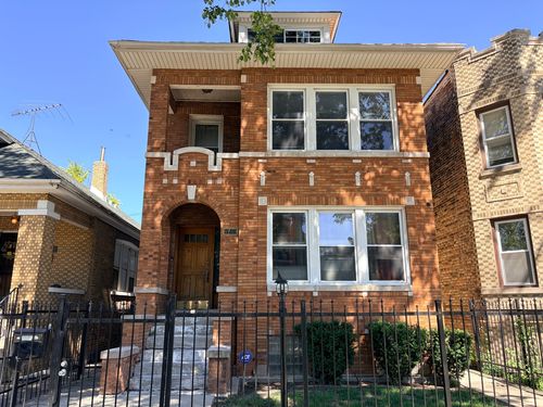 6753 S Artesian Ave, Chicago, IL, 60629-1318 | Card Image