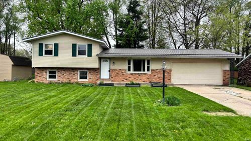 17928 Darden Rd, South Bend, IN, 46635-1116 | Card Image