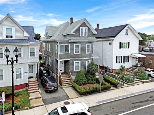 28 Ferry St, Everett, MA, 02149-4925 | Card Image
