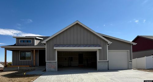 2565 Heathrow Ave, Casper, WY, 82609-3937 | Card Image