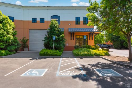 b11-1435 Technology Lane, Petaluma, CA, 94954 | Card Image