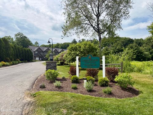 28-28 Evergreen Trl, Lenox, MA, 01240-2121 | Card Image
