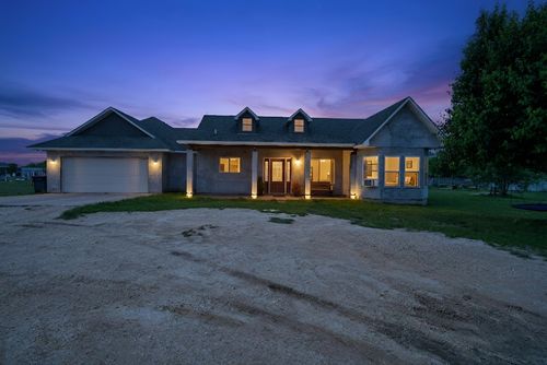 5001 County Road 707, Alvarado, TX, 76009-5972 | Card Image