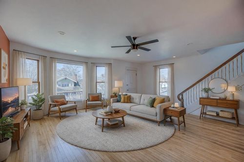 321 S Parker Drive, Janesville, WI, 53545 | Card Image