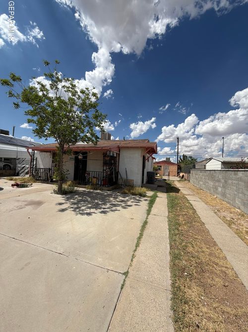3905 Mcconnell Avenue, El Paso, TX, 79904 | Card Image