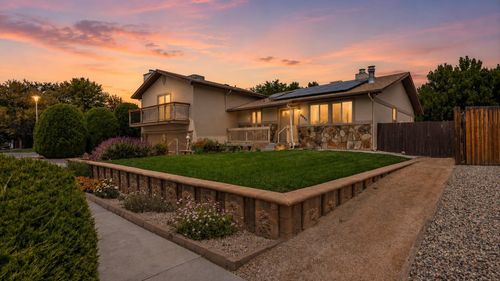 2202 Hawthorne Ave, Grand Junction, CO, 81506-4127 | Card Image