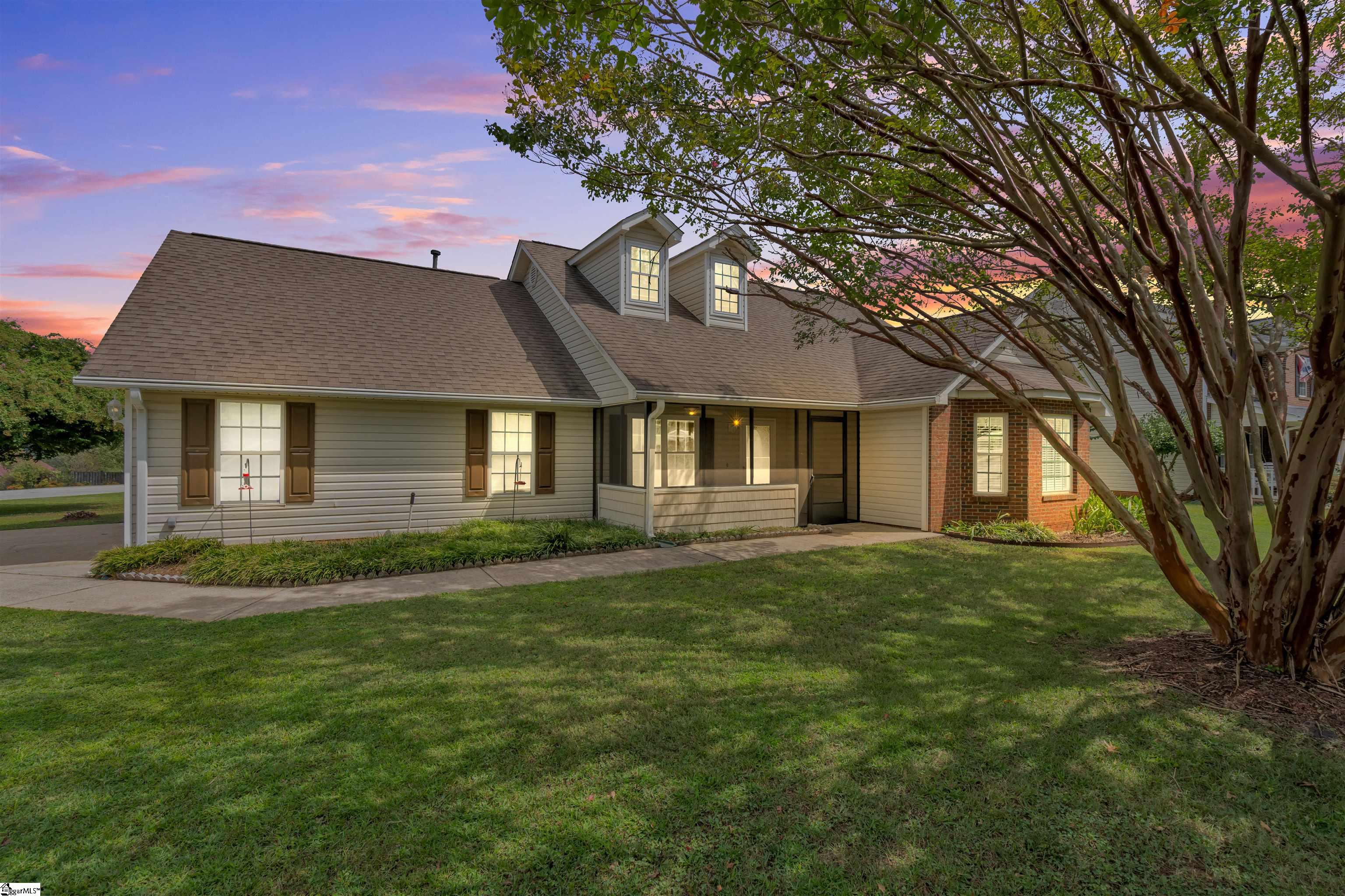 Kingfisher Dr, Simpsonville, SC 29680