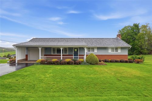 102 Kemper Rd, Butler, PA, 16002-3512 | Card Image