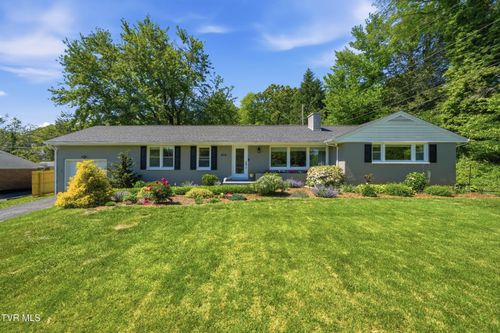 404 Valley Dr, Bristol, VA, 24201-2982 | Card Image