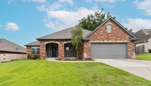 521 S 63rd Pl, Broken Arrow, OK, 74014-2632 | Card Image