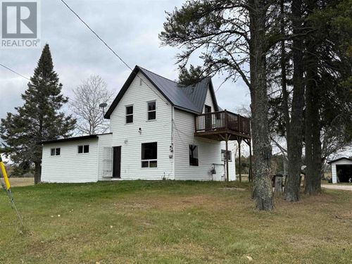 621 Mcgogy Rd, Dryden, ON, P0V3G2 | Card Image