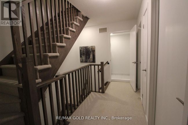 179 - 151 Honeycrisp Crescent, Townhouse with 3 bedrooms, 3 bathrooms and 1 parking in Vaughan (Vaughan Corporate Centre) ON | Image 20