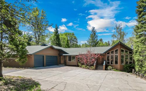 509 Jefferson Dr, Mount Shasta, CA, 96067-9605 | Card Image