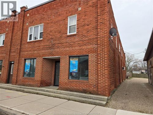 38 Talbot Rd E, Wheatley, ON, N0P2P0 | Card Image