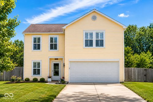 1967 Brookside Ct, Greenfield, IN, 46140-7058 | Card Image
