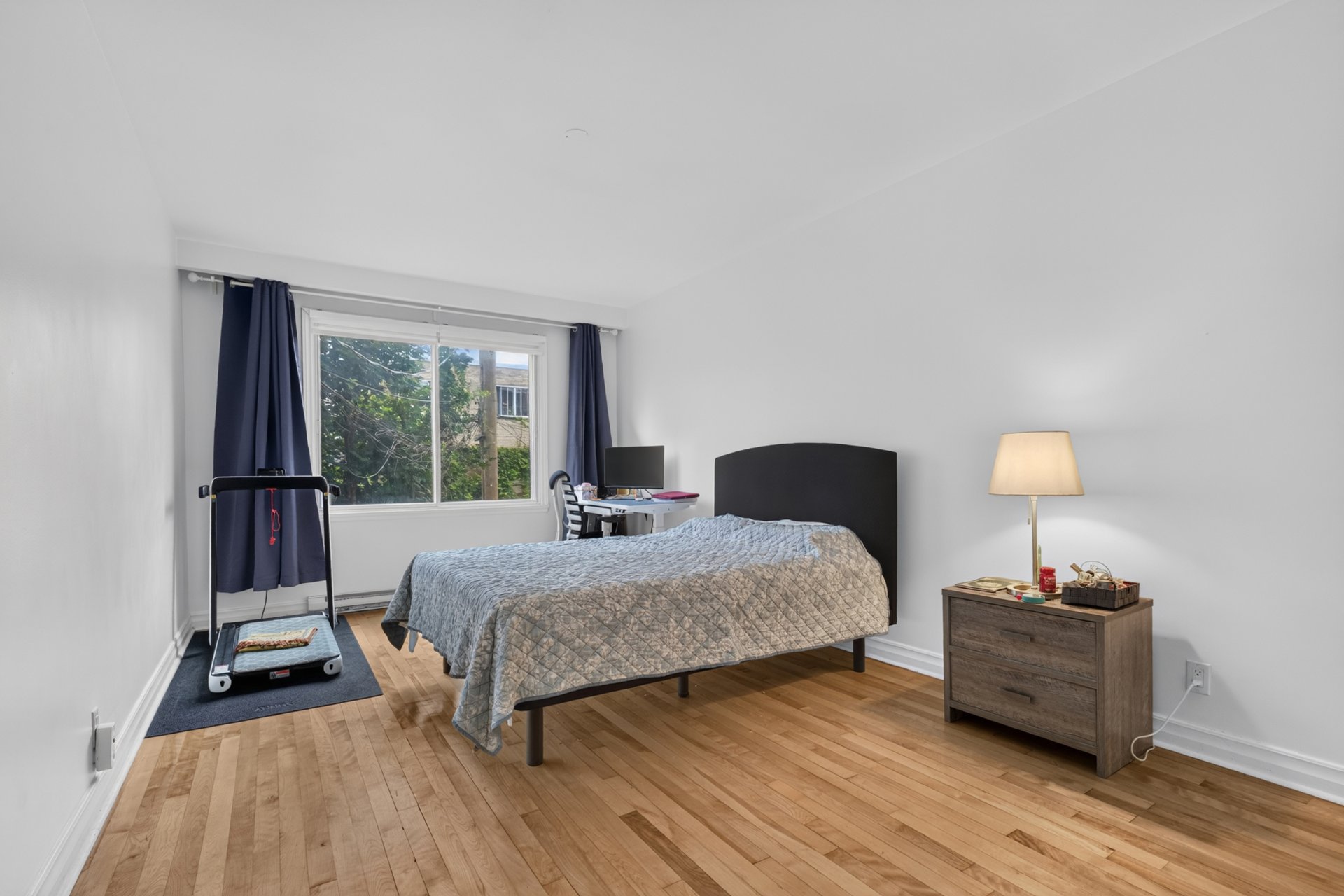 Residential Lease in Montréal (Saint-Laurent)