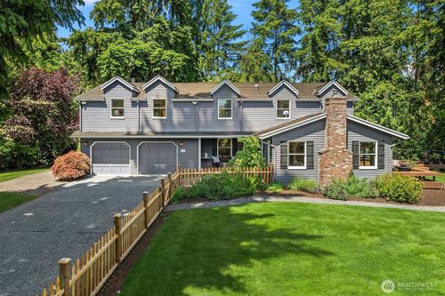3050 126th Avenue Ne, Bellevue, WA, 98005 | Card Image