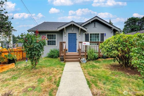618 N 1st Avenue, Kelso, WA, 98626 | Card Image