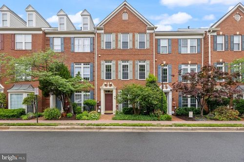 713 Norfolk Ln, ALEXANDRIA, VA, 22314-6206 | Card Image