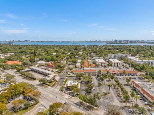 3a-715 Ne 91st St, Miami Shores, FL, 33138-3241 | Card Image