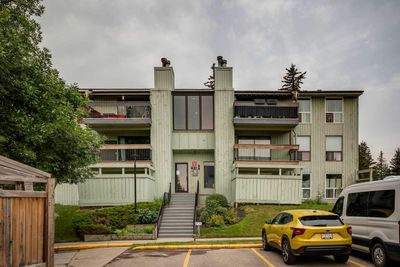 121 - 10120 Brookpark Blvd Sw, Condo with 2 bedrooms, 1 bathrooms and 1 parking in Calgary AB | Image 1