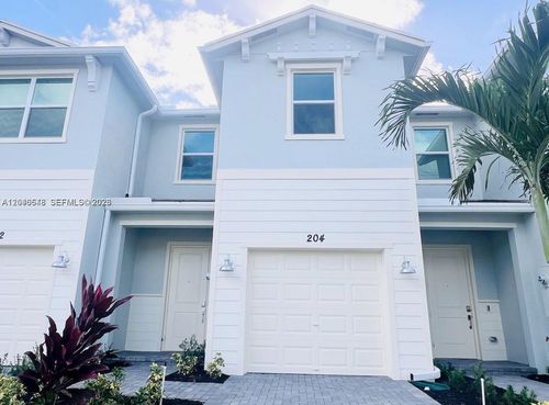 204-204 Se Woodbark St, Port St Lucie, FL, 34984-6695 | Card Image