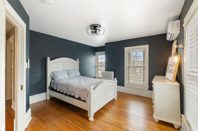 806 E Main St, Home with 4 bedrooms, 2 bathrooms and null parking in New Hampton IA | Image 26