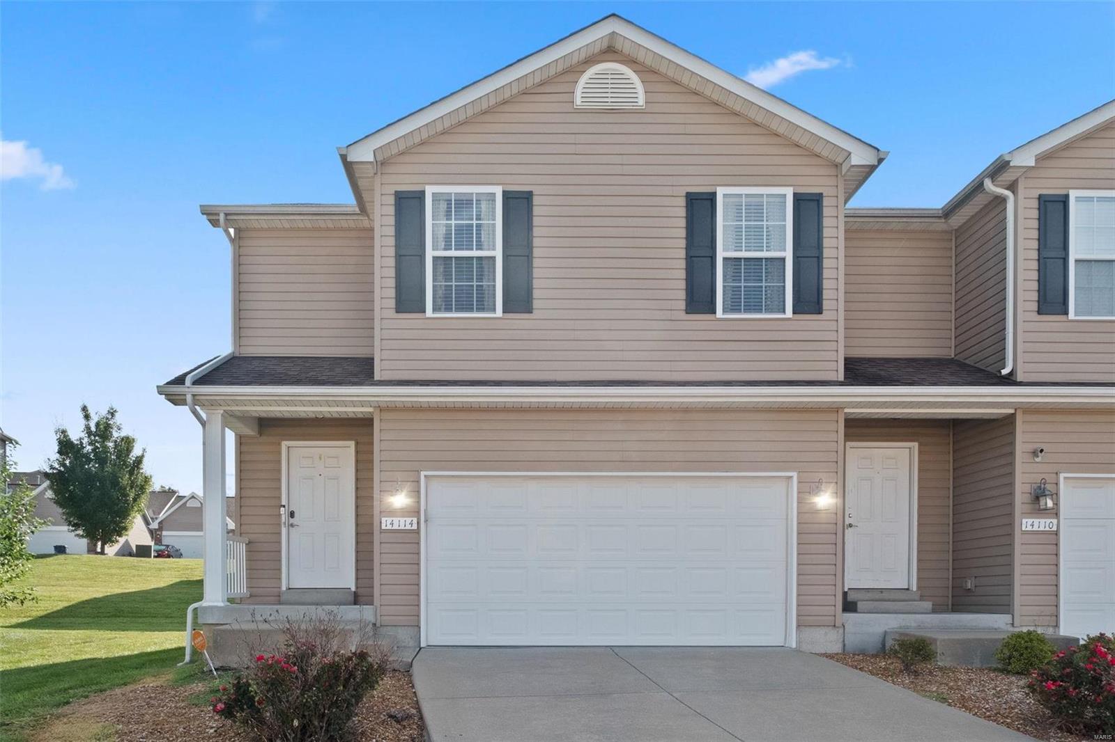 Candlewyck Place Ct, Florissant, MO 63034