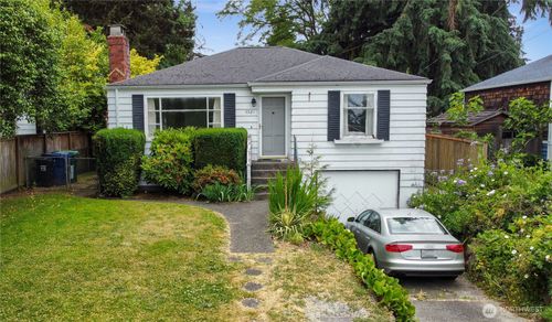 9521 12th Avenue Nw, Seattle, WA, 98117 | Card Image