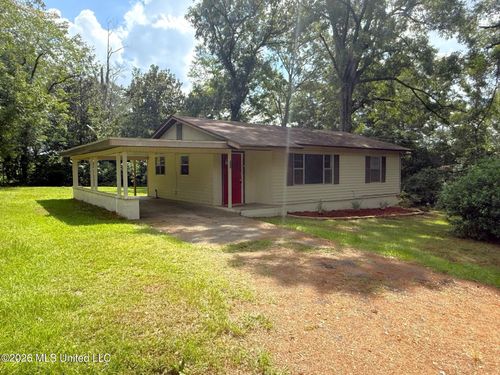 309 S West Avenue, McComb, MS, 39648 | Card Image