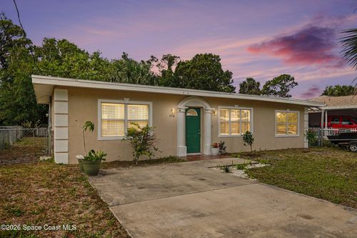 2556 1st Ave Ne, Palm Bay, FL, 32905-3501 | Card Image