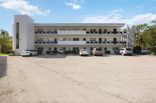 101-100 El Camino Dr, Winter Haven, FL, 33884-1607 | Card Image