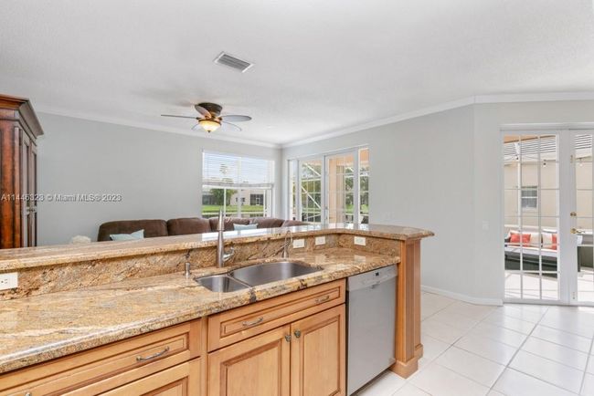 0 - 177 E Bayridge Dr, House other with 4 bedrooms, 2 bathrooms and null parking in Weston FL | Image 34
