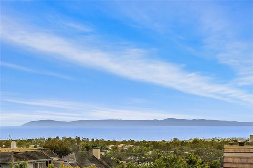 39 Harbor Ridge Dr, Newport Beach, CA, 92660-6836 | Card Image