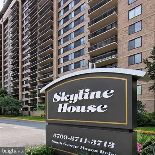 apt-201w-3713 S George Mason Dr, FALLS CHURCH, VA, 22041-3765 | Card Image