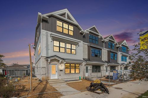 749 S Bend Ave, South Bend, IN, 46617-1949 | Card Image