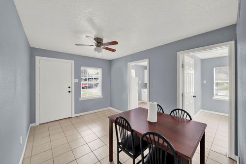 c-904 Beverly Ave, Pasadena, TX, 77506-4755 | Card Image