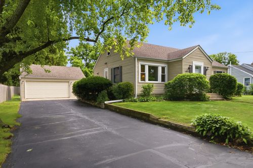 27W270 Sunnyside Avenue, Winfield, IL, 60190 | Card Image